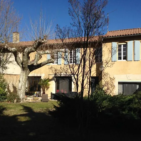 Clos St Pierre De Fraisse 2*